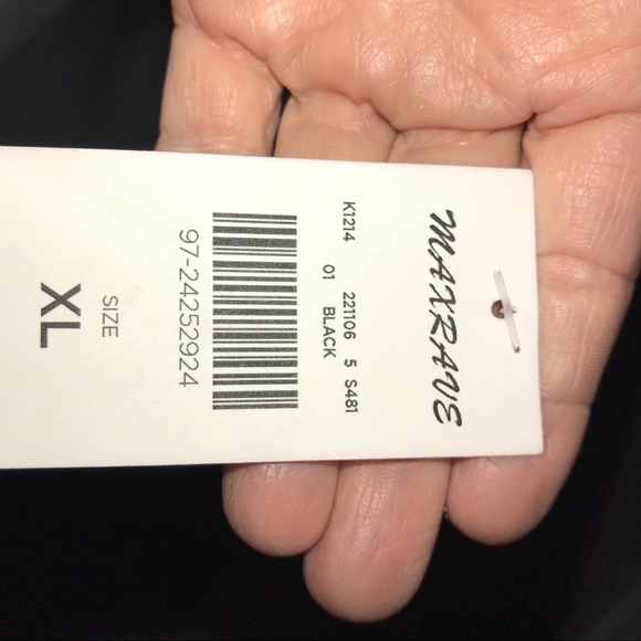 XL ( more like med fit ), NWT,Chic Top - Picture 3 of 8